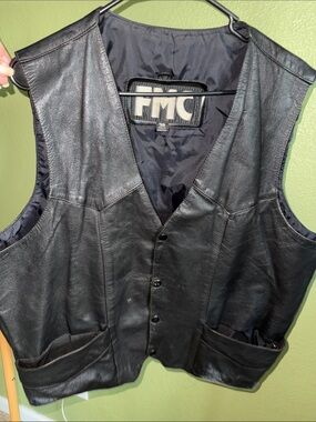 FMC Men's Black Leather Snap-Front Vest